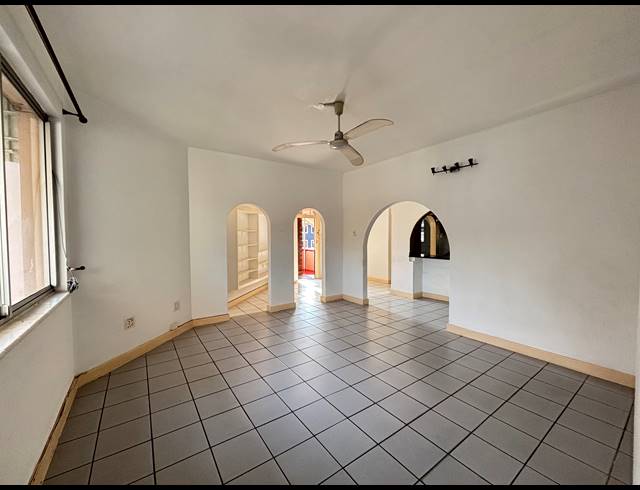 2.5 BEDROOM APARTMENT TO LET IN GLENWOOD